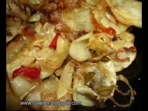 Patatas con pimientos,cebollas y especias.