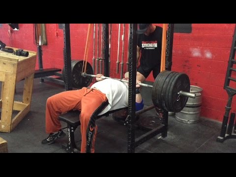 405lbs for Reps | Reverse Band Benching | Battlefield Strength | BigJsExtremeFitness