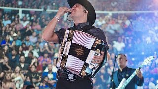 Remmy Valenzuela - Te Compro (En Vivo)