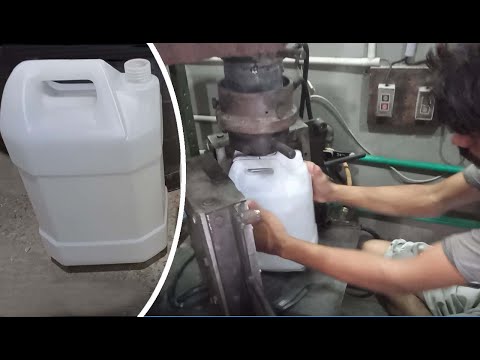 Oil Cans making Process on Blow Molding Machine | Plastic Gallon Making | Gas Blow Molding Machine
