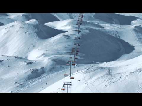 Heliclip: Winter in der Zugspitz Arena Bayern-Tirol - HD