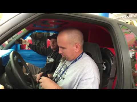 World Finals 2016 - Adam Dukes gives Brandon Scobee a demo