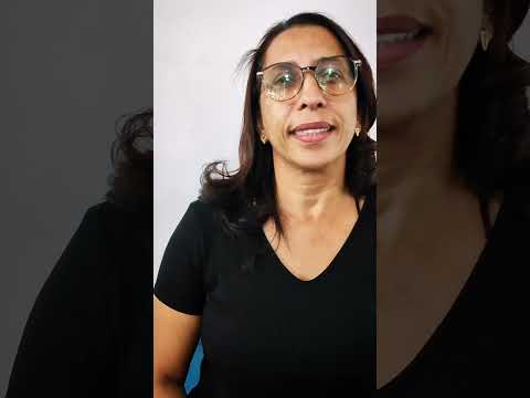 Secretária ambiental de FAINA -  Goiás, recebe computados do Governo estadual.