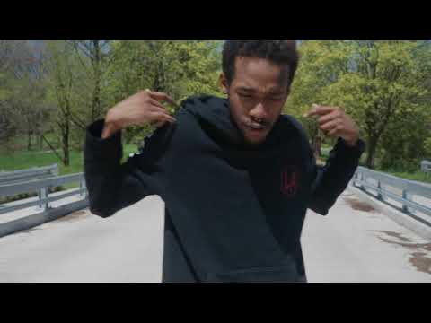 J•Niff & T•Henn Benjamin - Yeah Yeah