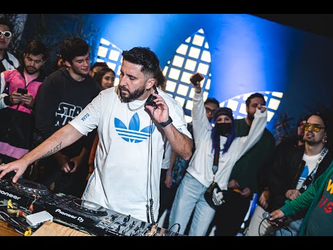 Adidas Live Sessions - ISAAC MAYA