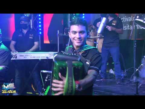 En el mar del deseo - Manuel y Abdiel & Los Consentidos