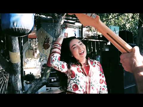Kefaya  + Elaha Soroor - Charsi (Official Video)