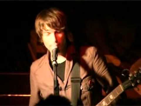 Gliss - Peeping Tom (Live)