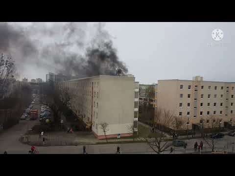 Wohnungsbrand mit ein Übergreifen auf Balkone in Potsdam [18.02.2022]
