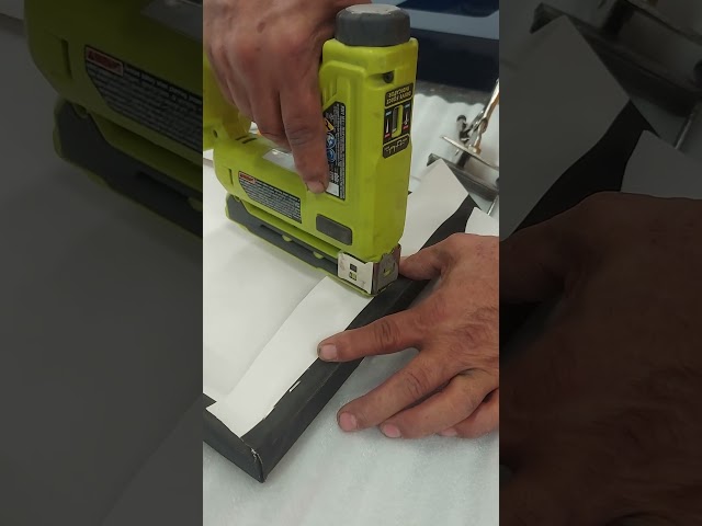 Vídeo relacionado con 1 panel impreso en lienzo con el Gran árbol de la vida, Energía atree of the Cosmos, arte de pared para decoración de sala de estar, obra de arte moderna para decoración del hogar, 18 pulgadas de