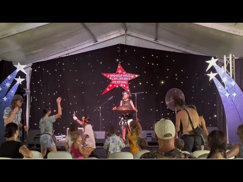 Sunni Holden | Woodford 2024 | Sunnisessionz 