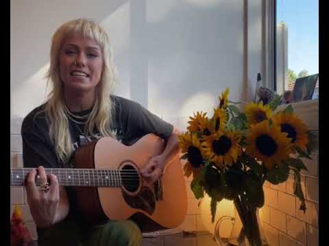 HevenShe (Jenna McDougall) “No One Will Ever Love You” live acoustic