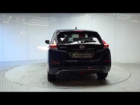 Nissan Leaf N-Connecta 40kWh Auto - Image 2