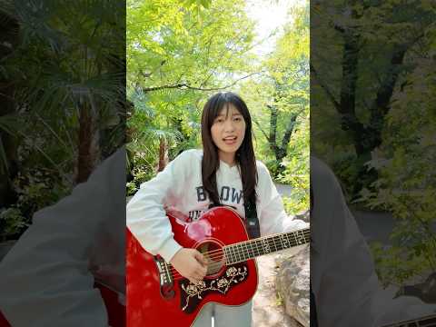 外出たら公園が気持ち良すぎたので歌ってみたシリーズ🎤 「ヒカリヘ」♪  木々に囲まれて、天気も良い1日でした😂
