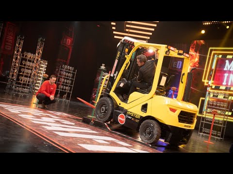 La hazaña de Jorge Sanz con un toro hidráulico, dos huevos y dos mecheros - El Desafío