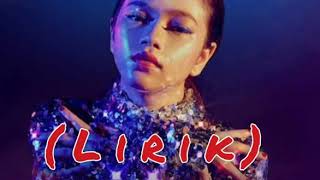 Download lagu Lirik Panggung Gemilang - Rara Lida mp3