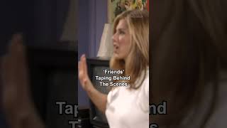 Download lagu 'Friends' Taping Behind The Scenes mp3