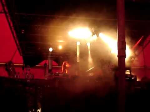 Lisa Bennett w/Dubgrow - If A Nuh Jah - Live @ the Sinksen 12 Feesten