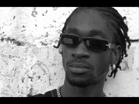 BOUNTY KILLER - SMILE UP - 9 LIFE RIDDIM