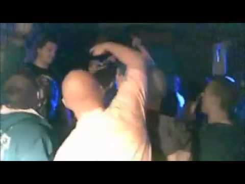 Nagły Atak Spawacza / Cycki i Krew - Gniezno Lokomotywa 09.04.2011