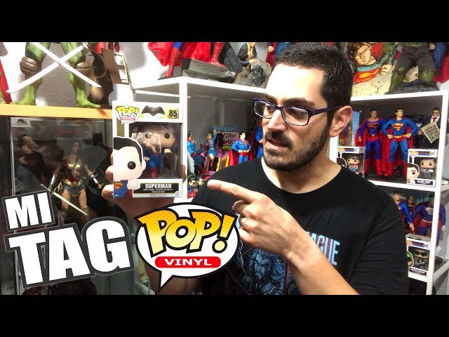 Vídeo relacionado con Funko Pop! Keychain: DC New Classics - Batman - DC Comics- Minifigura de Vinilo Coleccionable Llavero Original - Relleno de Calcetines - Idea de Regalo - Mercancia Oficial - Superheroes Fans