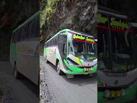 #rutas extremas de sandia Puno🇵🇪        bus selva sur tambopata pasando por repisa