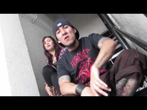 vida en penumbras -- Luna ft Chapa Blasfemo