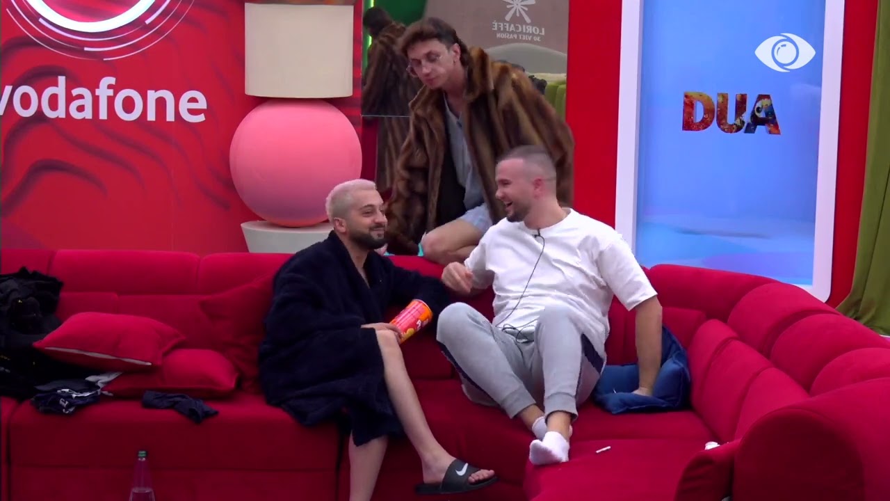 “Çfarë je duke bërë? O i vogël…”/ Shkëlzeni-Vserlos: A deshe bashkëpunim? - BBVA 4