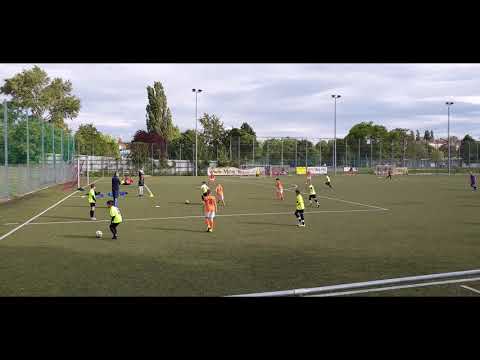 U10 Meisterschaft: 1.SC Simmering   SV Donau, 1 Hälfte Mittel