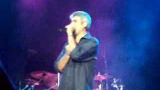 Taylor Hicks-The Right Place