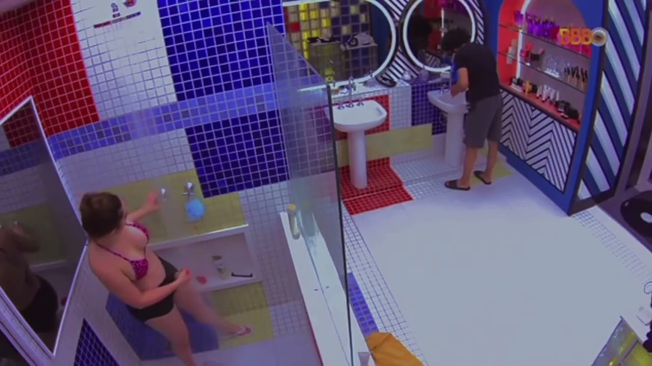 No BBB 22 Naiara Azevedo no banho ...#shorts