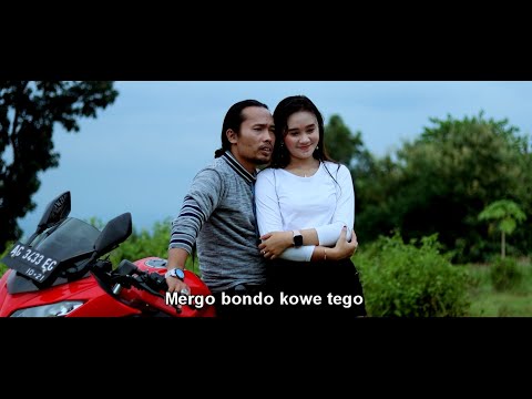 Arya Satria - Kelangan Kowe | Dangdut (Official Music Video)