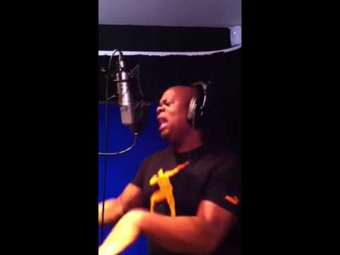 Tippa Irie & 1EYE at Maple Studios - Coughing Up Fire!