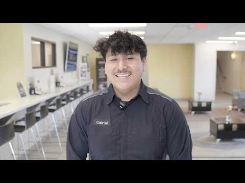 Service Technician Gabriel Ferrufino