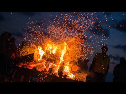 EXTREMELY POWERFUL!! FIRE MEDITATION for Balancing Solar Plexus Chakra ( MANIPURA )