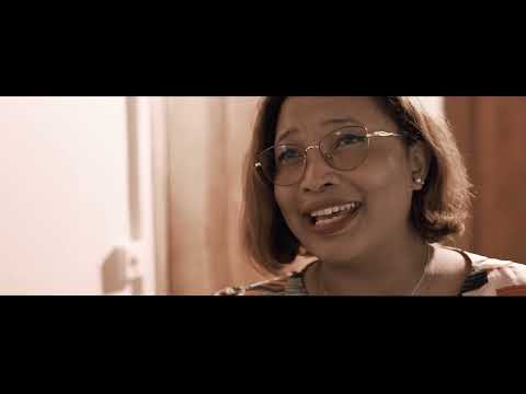 La MANITRA   MIALY   NARINDRA   "LORD I COME TO YOU" cover