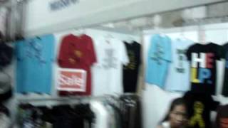 preview picture of video '2009Dec15 JCI Manila Premium Sale @ Paseo Makati - Day One MOV04358'
