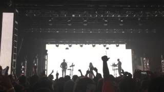 Nero-It Comes And It Goes Live