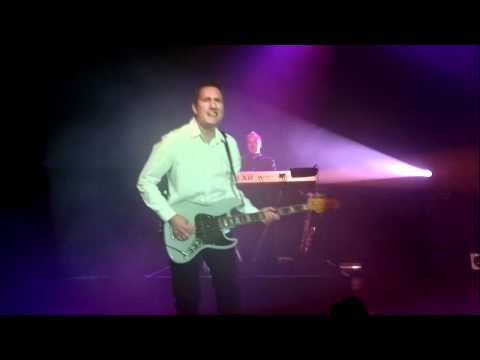 01.09.11 OMD Theater am Tanzbrunnen Köln - Teil 1 - Messages