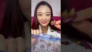 昆虫食べる系女子の日常〜#fitness #model #大食い #昆虫 #ゲテモノ #タレント#コオロギ #ダイエット