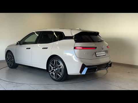 BMW iX xDrive45 M Sport - Image 2