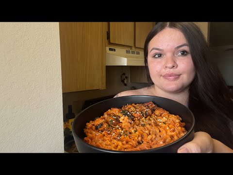 How To Make Buldak Ramen With Gochujang Chicken