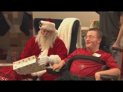 Terminally ill and disabled children visit Santa in Florida