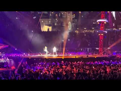 Ed Sheeran w/Macklemore - Thrift Shop - Seattle - 8/26/23