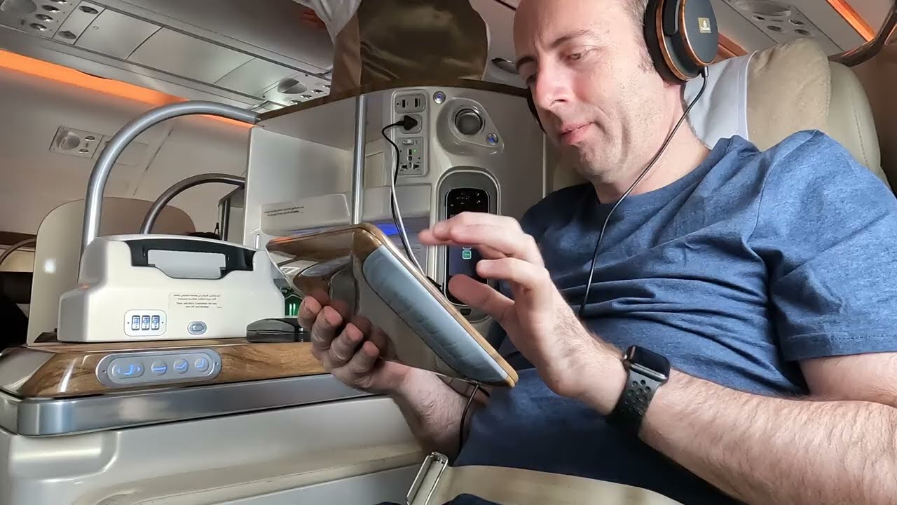 The Emirates Lounge thumbnail