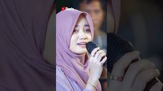 Download lagu Sholawat Veve Zulfikar mp3