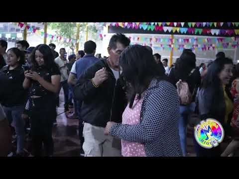 MIS LAGRIMAS EN EL LICOR  - CORAZON SENSUAL  ( EN VIVO )  LA POSADA DE LAS COLONIAS  ( CHICLAYO