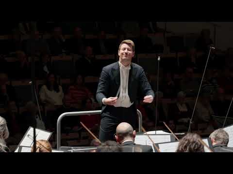 Duncan Ward conducts Respighi: Pines of Rome Thumbnail