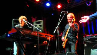 THE ZOMBIES -- &quot;JUST OUT OF REACH&quot;