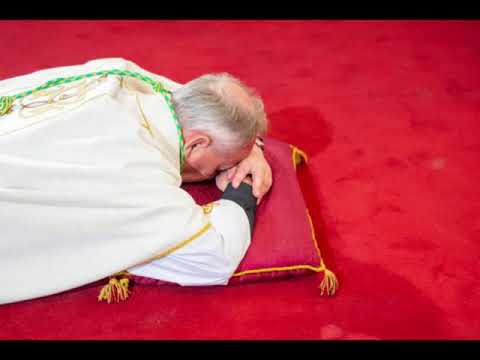 Mons. Ranko Vidović zaređen za Hvarskog biskupa tijekom euharistijskog slavlja u hvarskoj katedrali